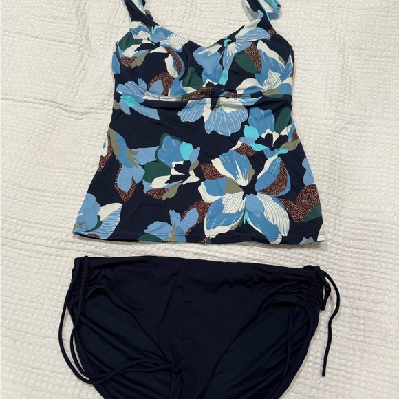 Athleta Other - Athleta Blue Floral Bikini Set